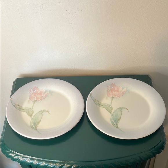 Pair of Vintage Portmeirion The Seasons Soft Blue Pink Tulip Pastel Salad Plates - Picture 1 of 6